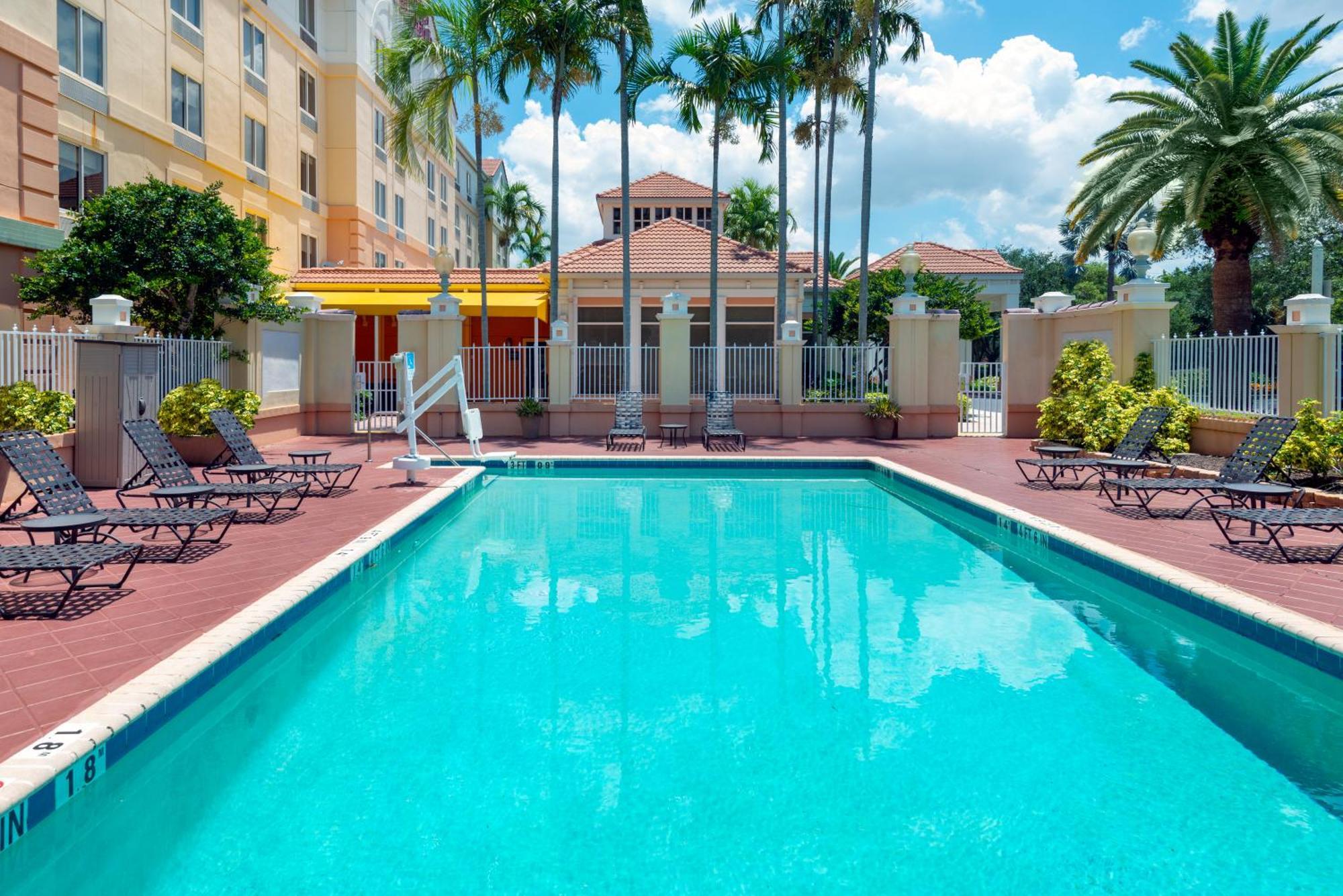 Hilton Garden Inn Ft. Lauderdale Sw/Miramar Exterior foto